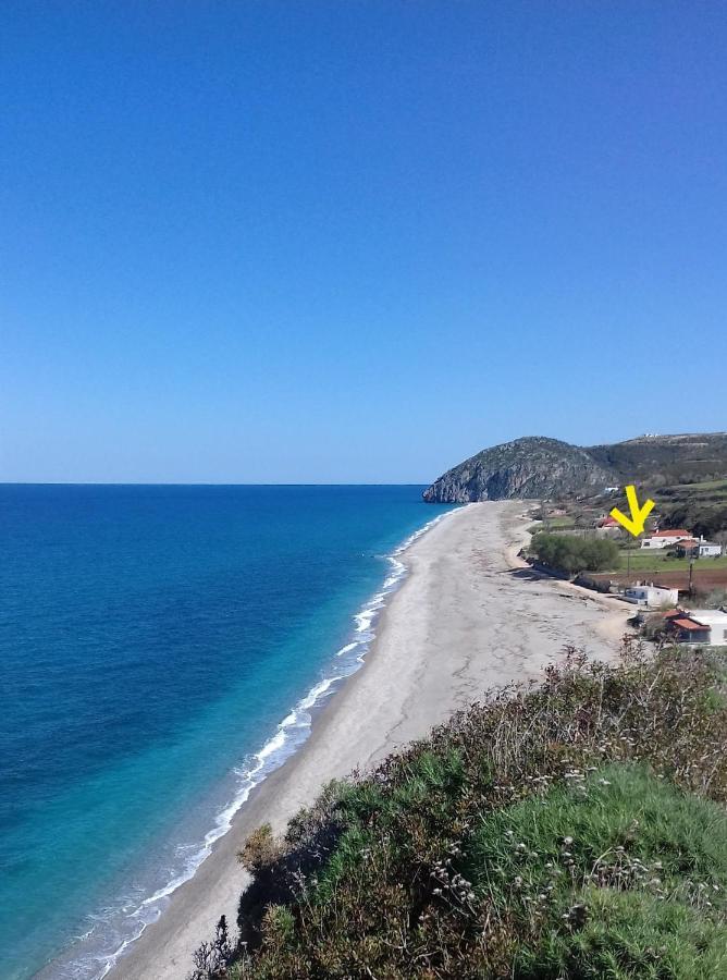 Villa Dimitra Mourteri Eksteriør billede